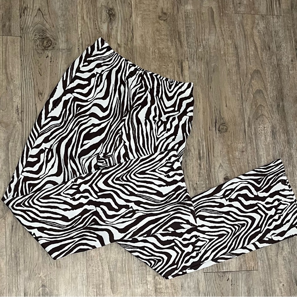 SHEIN Zebra Flair Pants